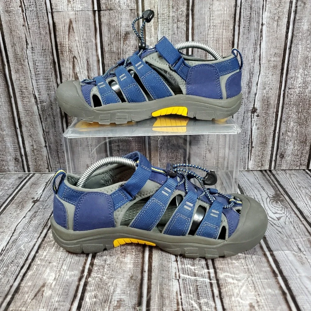 Keen Youth Newport H2 Waterproof Sandals Blue Yellow Hiking Outdoor Trail Size 5